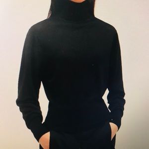 UNIQLO U EXTRA FINE MERINO TURTLENECK LONG-SLEEVE SWEATER L